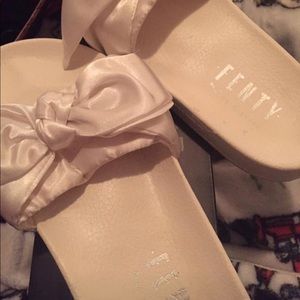 Puma Fenty Bow Slides Marshmellow Satin 9.5